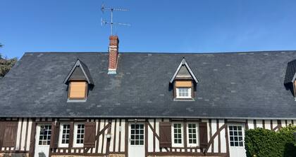 Maison Normande AU Calme DS UN Hameau Jardin Avec Piscine