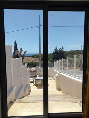 Interior - Appartement Neuf Climatisé 41m2, vue Mer, Presqu'île Capelan à Pieds! (Bandol)