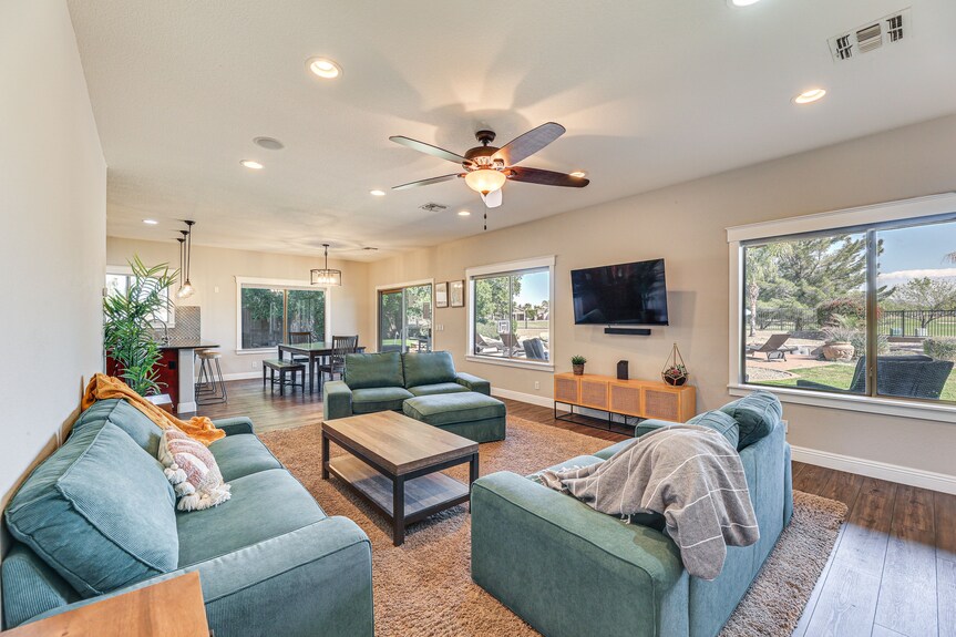 Expansive Mesa Retreat W/ Private Outdoor Pool! - Apache Junction, AZ