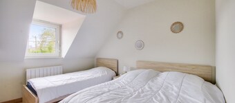 House & garden - 650 m from des Montiers beach