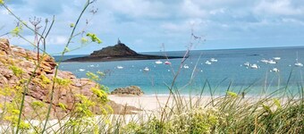 House & garden - 650 m from des Montiers beach