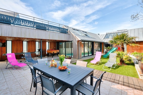 600 m from beach - House with pool - 5 guests