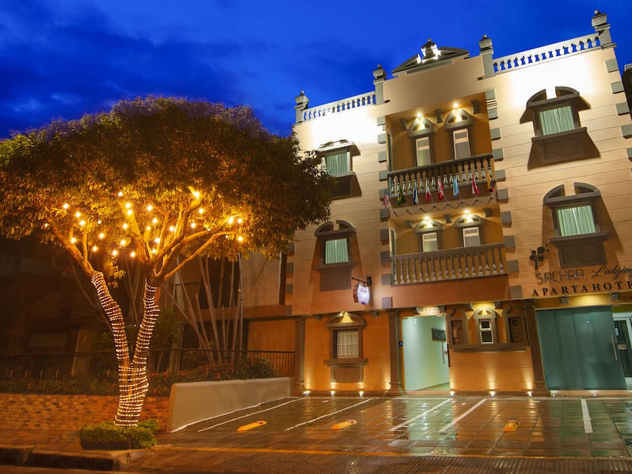 Fachada de la propiedad