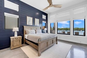 8 bedrooms, iron/ironing board, travel cot, free WiFi - Lone Star Landing | Concierge Services (Kingsland)