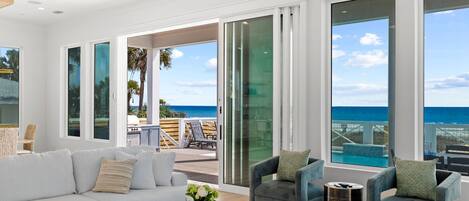 電視、足球機、 辦公室