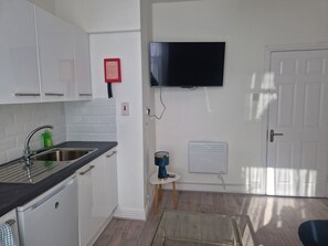 公寓 | 私人厨房 | 冰箱、烤箱、炉灶、电热水壶