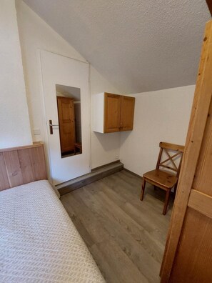 2 camere, Wi-Fi (a pagamento)