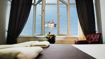 Kamar Standar, pemandangan laut | 1 kamar tidur, seprai premium, kedap suara, dan Wi-Fi gratis