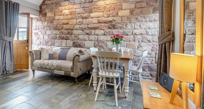 Jacob's Barn - UK46733