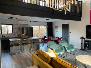 TV connectée, cheminée