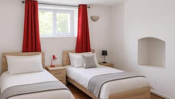 2 quartos, Wi-Fi de cortesia, roupa de cama