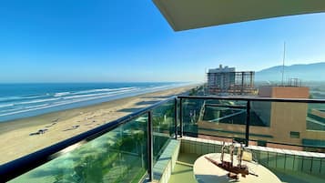 Panoramic Apartment | Property grounds