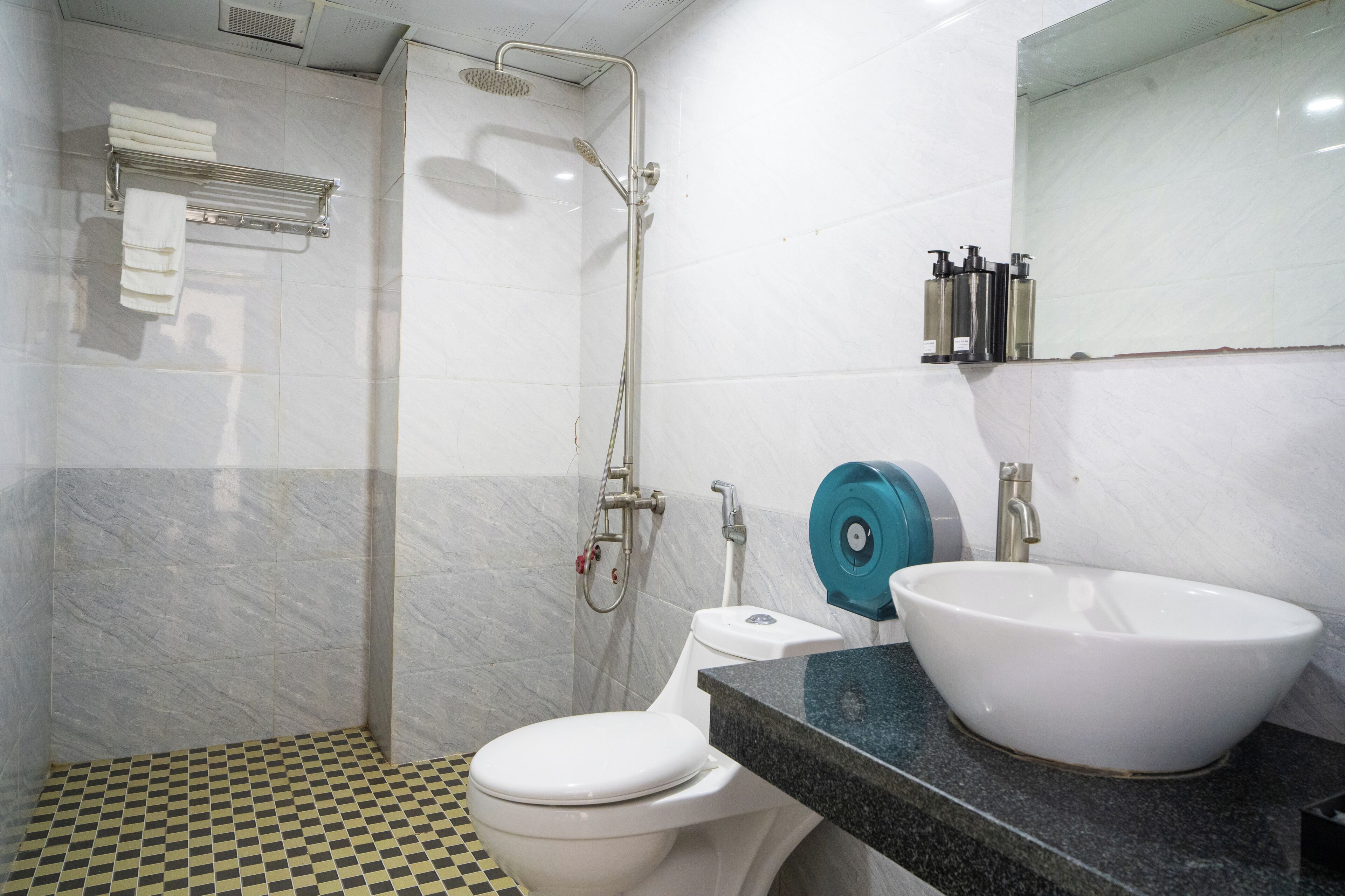 Shower, rainfall showerhead, hair dryer, slippers