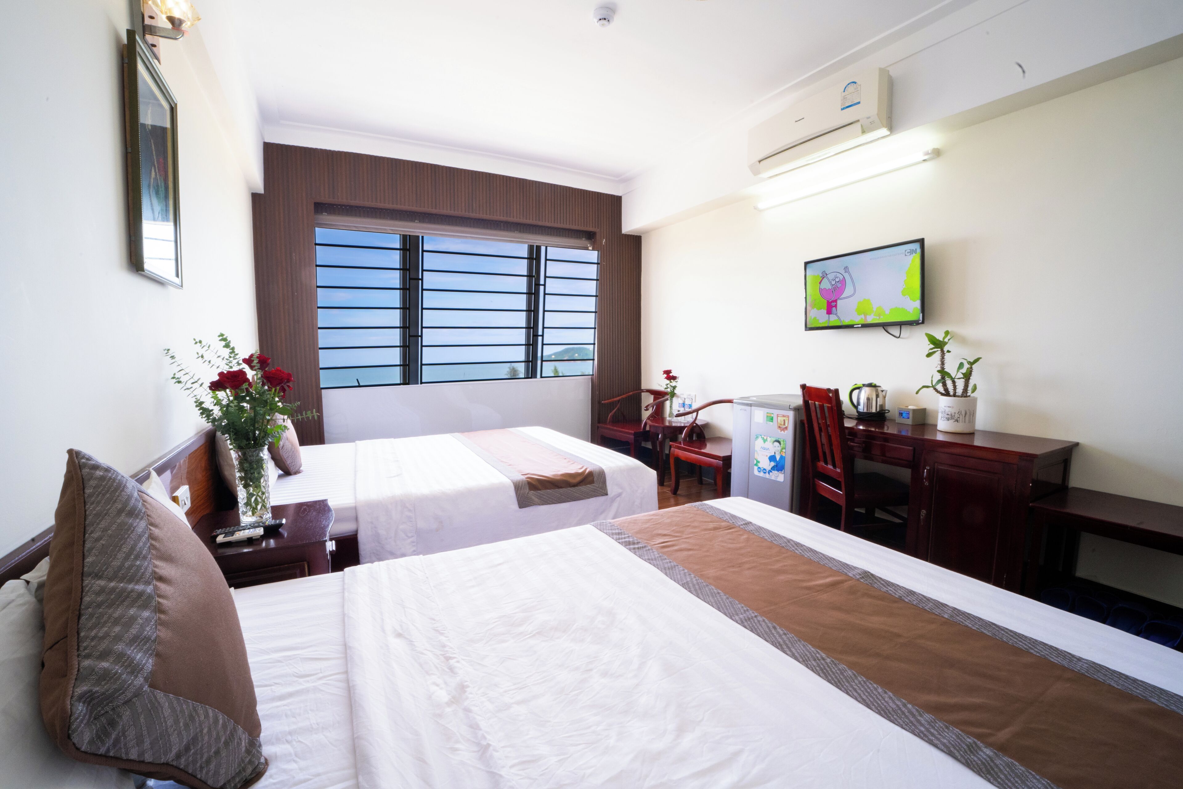 Panoramic Room, 2 Queen Beds | 1 bedroom, premium bedding, down comforters, individually furnished