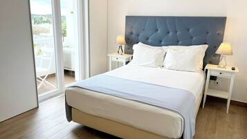 Quarto, 1 cama de casal | 1 quarto, frigobar, Wi-Fi de cortesia