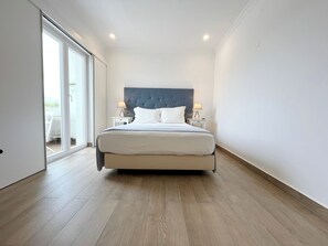 ميني بار وواي فاي مجانًا