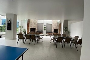 Dining - Departamento de Lujo Zona Exclusiva (Cochabamba)