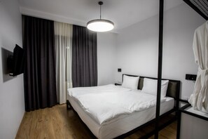 9 bedrooms, WiFi - kazbegi apartments (Stepantsminda)