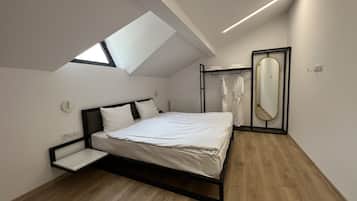 9 bedrooms, WiFi