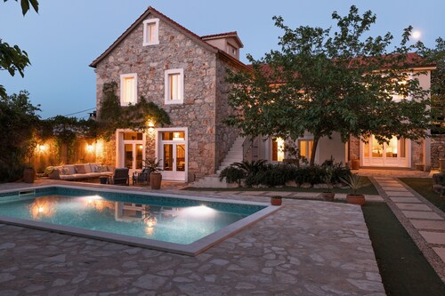 Villa Estelle | Timeless Design in Ancient Stone