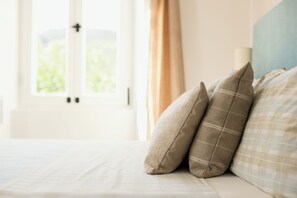 5 bedrooms, in-room safe, iron/ironing board, travel crib