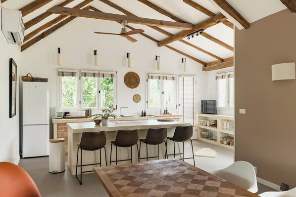 Fridge, microwave, oven, stovetop - Villa Estelle | Timeless Design in Ancient Stone (Vrbanj)