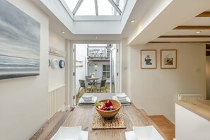 Dining - 3 Bed in Appledore (oc-f29064) (Appledore)