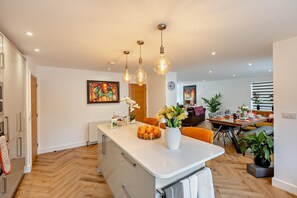 Dining - 3 Bed in Chittlehampton (oc-g29044) (Chittlehampton)