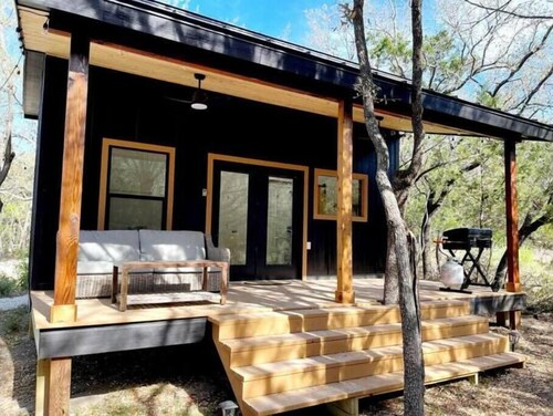 Dreamers Cozy Cabin