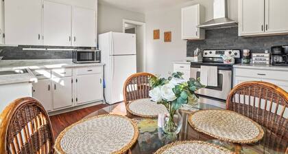 Cozy Cottage 6 Mins to DT Boise sleeps 5-6