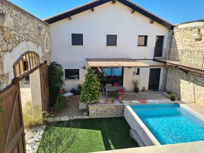 Pool - Remise en Pierre Rénovée (Calvisson)