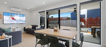 Pool Side Point Oasis - Plunge Pool