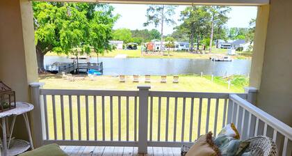 6-7 Bedrms, 4 full bath/2 half baths Lake Marion Waterfront Home w/2025 updates
