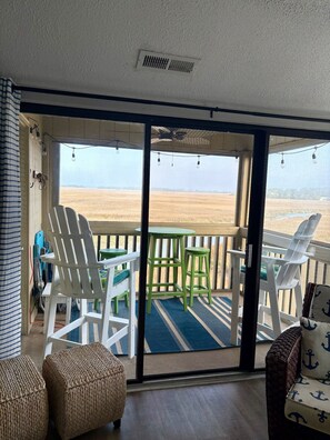 Interior - Gorgeous Marsh Views, Across from the Beach (Fripp Island)