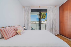 2 chambres, fer et planche Ă repasser, lit parapluie, Wi-Fi gratuit