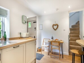 Dishwasher, highchair