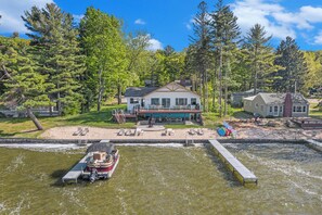 Exterior - Private Beachfront on Silver Lake: Amazing Views, Pontoon Boat, Kayaks (Mears)