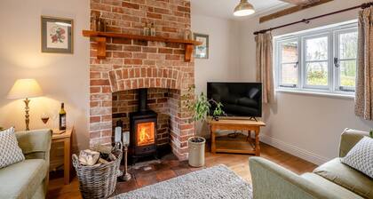 Swallow Cottages, No. 1 - UK46811