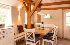 Dining - Ferieenwohnung Hartelk (Nebel)