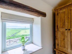 Interior - 2 bedroom accommodation in Tideswell (Tideswell)