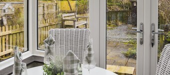 2 bedroom accommodation in East Woodburn