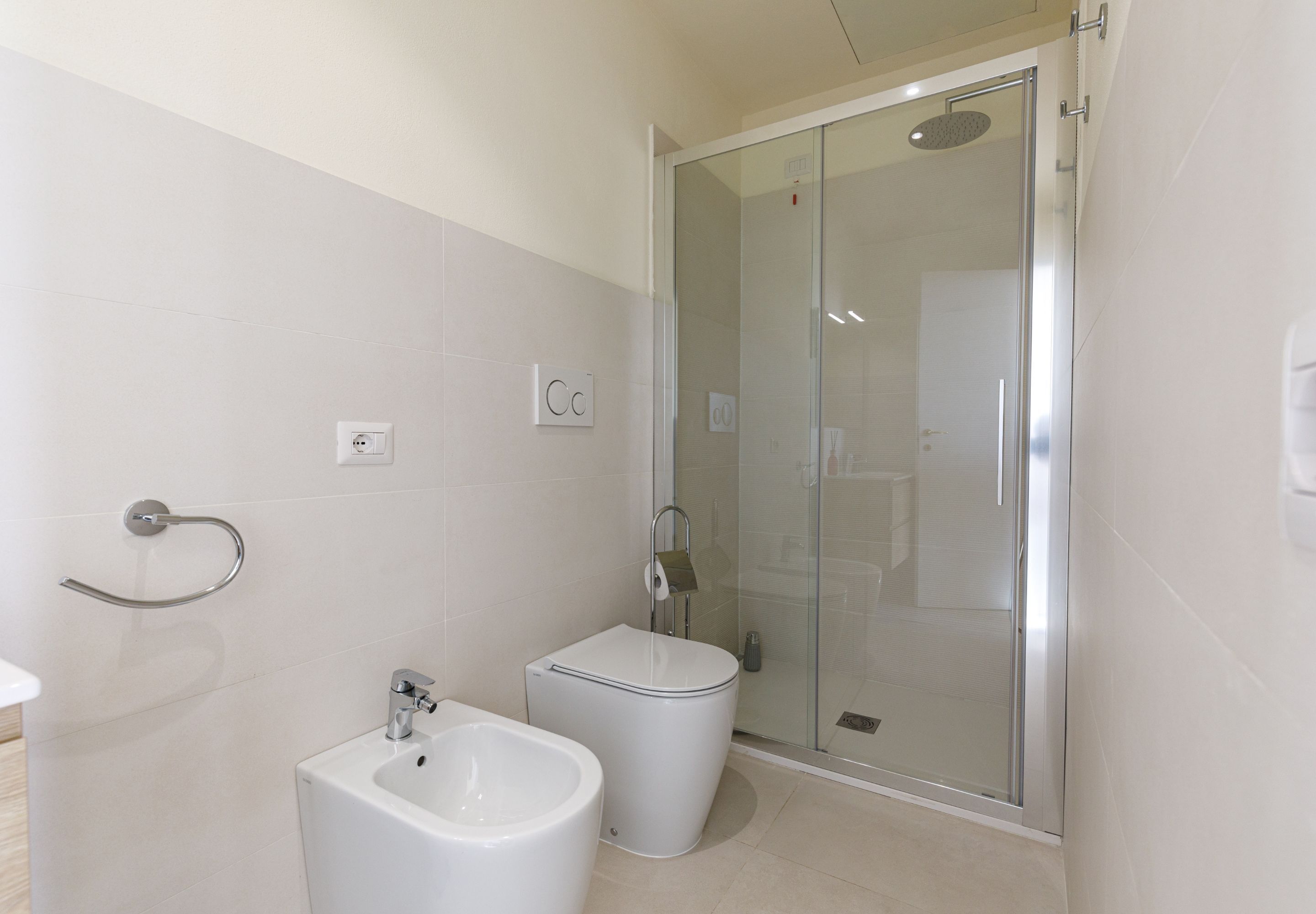 Photo - Onlyrooms IV - Sea View & Free Parking