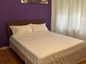Standard Apartment, 3 Bedrooms | Free WiFi - VENICE NIGHT 25 DOUBLE ROOM  A (Mestre)