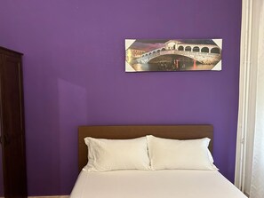 Standard Apartment, 3 Bedrooms | Free WiFi - VENICE NIGHT 25 DOUBLE ROOM  A (Mestre)