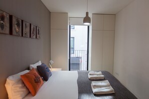 2 slaapkamers, een strijkplank/strijkijzer, gratis wifi, beddengoed