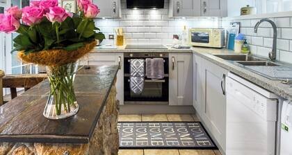 Cherry Tree Cottage - UK46659