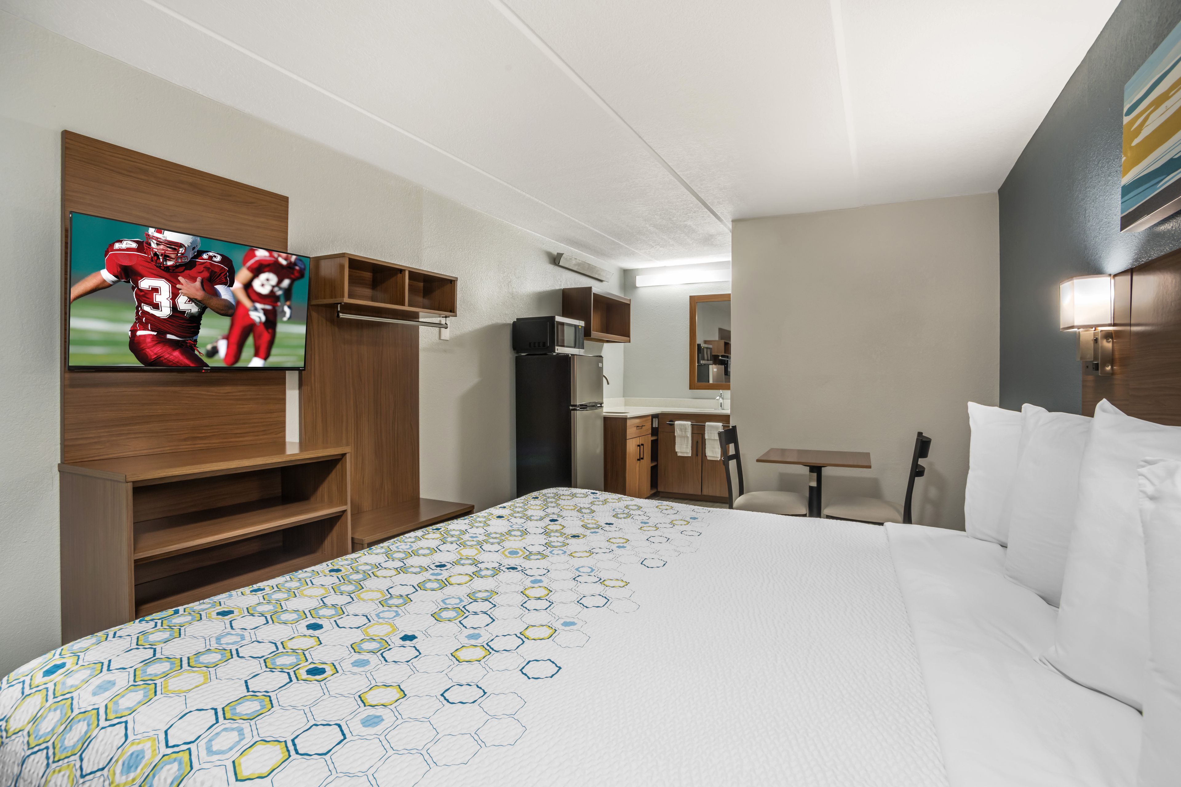 Studio, 1 King Bed, Non Smoking | Property grounds