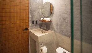 Bathroom | Shower, rainfall showerhead, towels, soap - Nuée Hotel & Beach Club (Tulum)