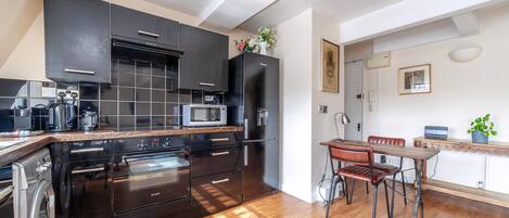 Apartment | Private kitchen