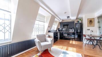 Apartment | Living room